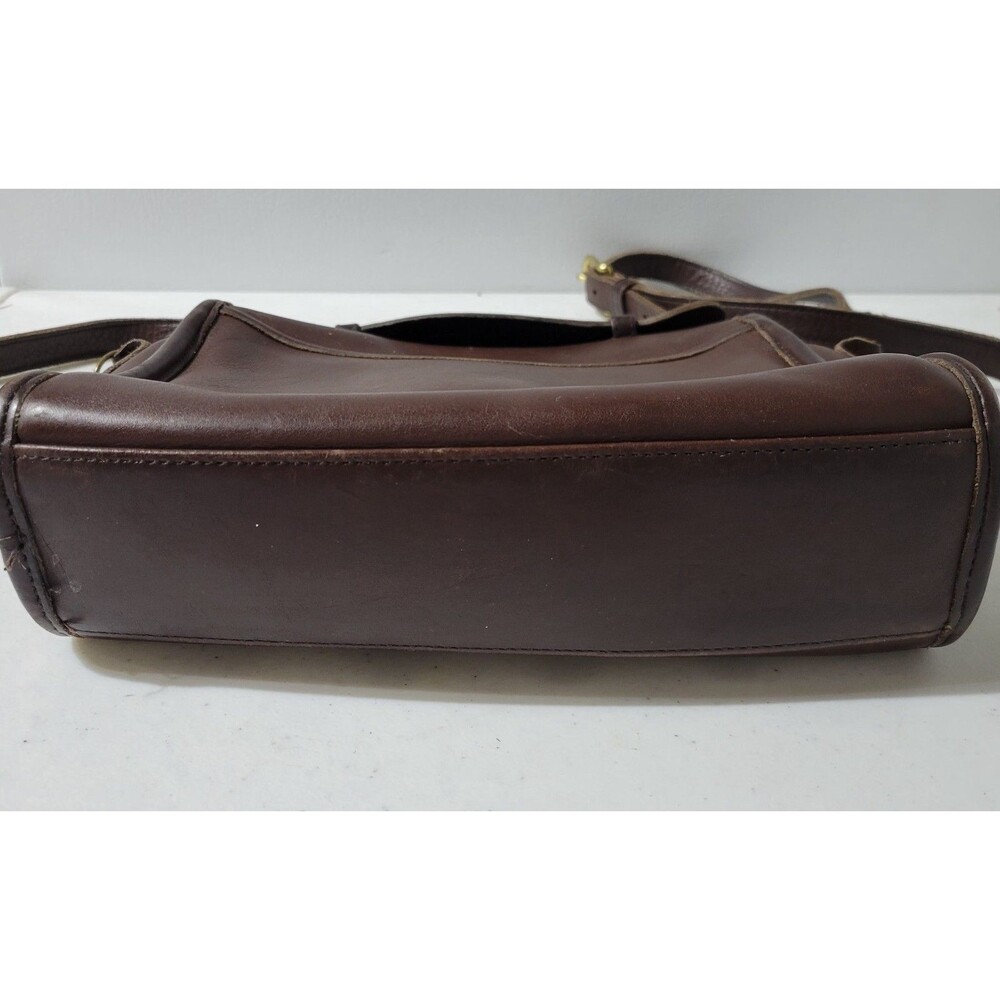 Vintage COACH 9870 Court Shoulder Bag Purse Chocolate Brown Leather Turn Lock - Picture 7 of 16
